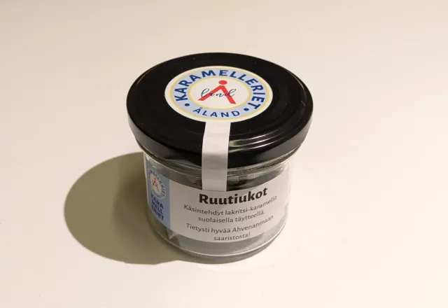 Ruutiukot skräddasydda karameller